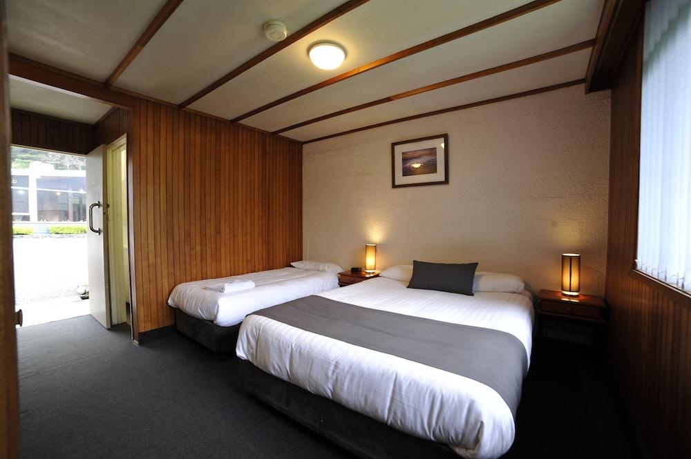 Silver Hills Motel Queenstown Exterior photo