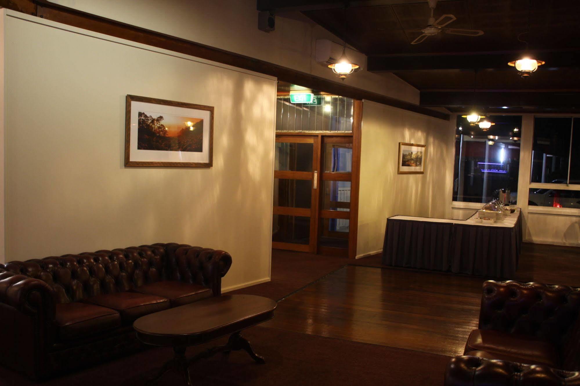 Silver Hills Motel Queenstown Exterior photo